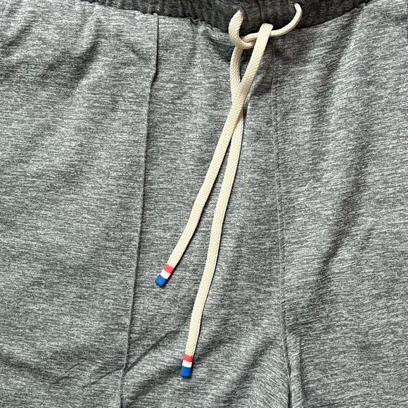 Fourlaps Stratus short in grey heather, size M - Picture 3 of 11